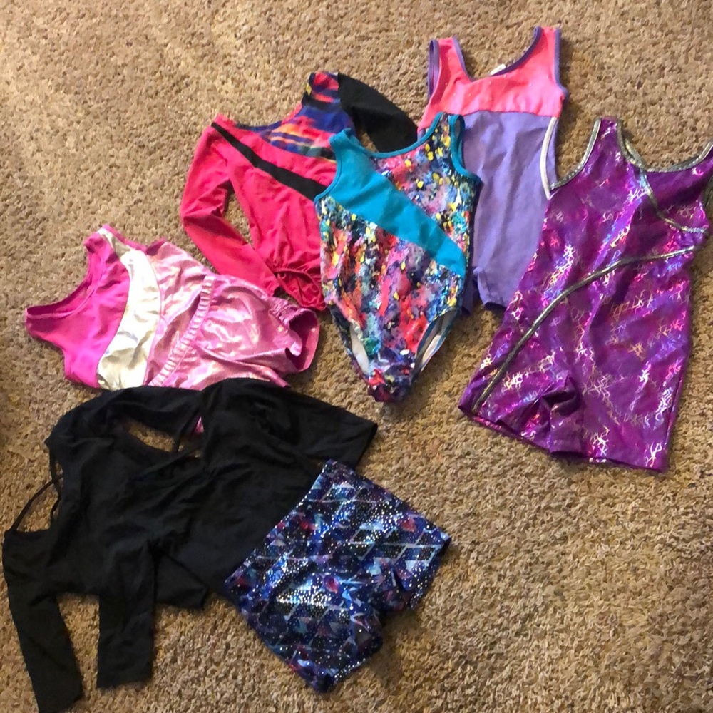Dance leotard and shorts! 9 pieces